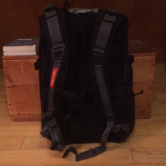 Pelican Elite Tablet Backpack U140 - Picture 5 of 8